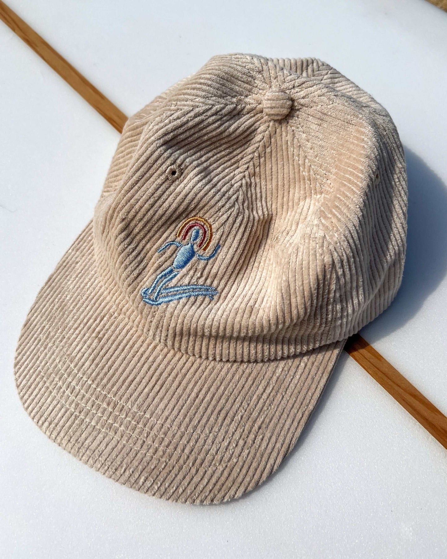 vetements surf salty smile Rainbow Cord Cap marque eco responsable coton bio