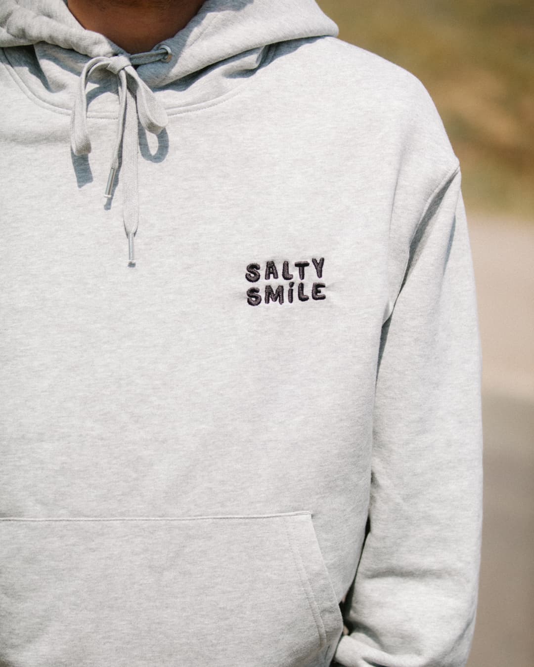 vetements surf salty smile SALTY SMILE HOODIE BRODÉ marque eco responsable coton bio