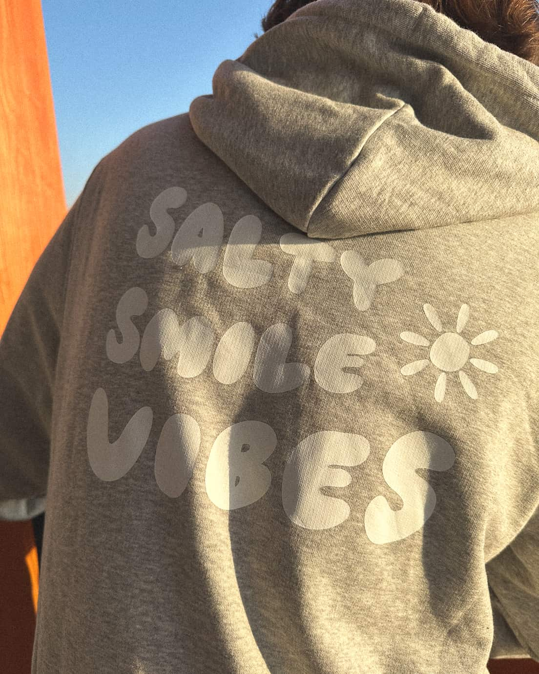 vetements surf salty smile SUMMER VIBES GREY HOODIE marque eco responsable coton bio