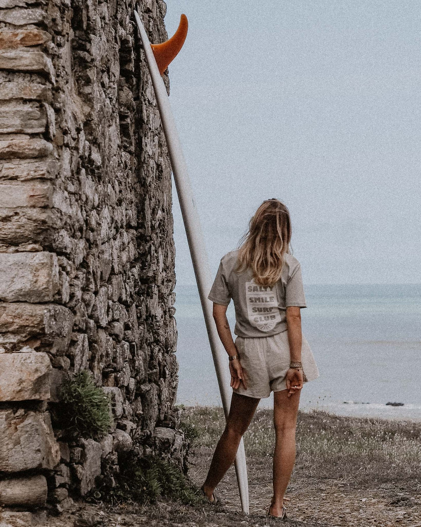 vetements surf salty smile SURFCLUB T SHIRT marque eco responsable