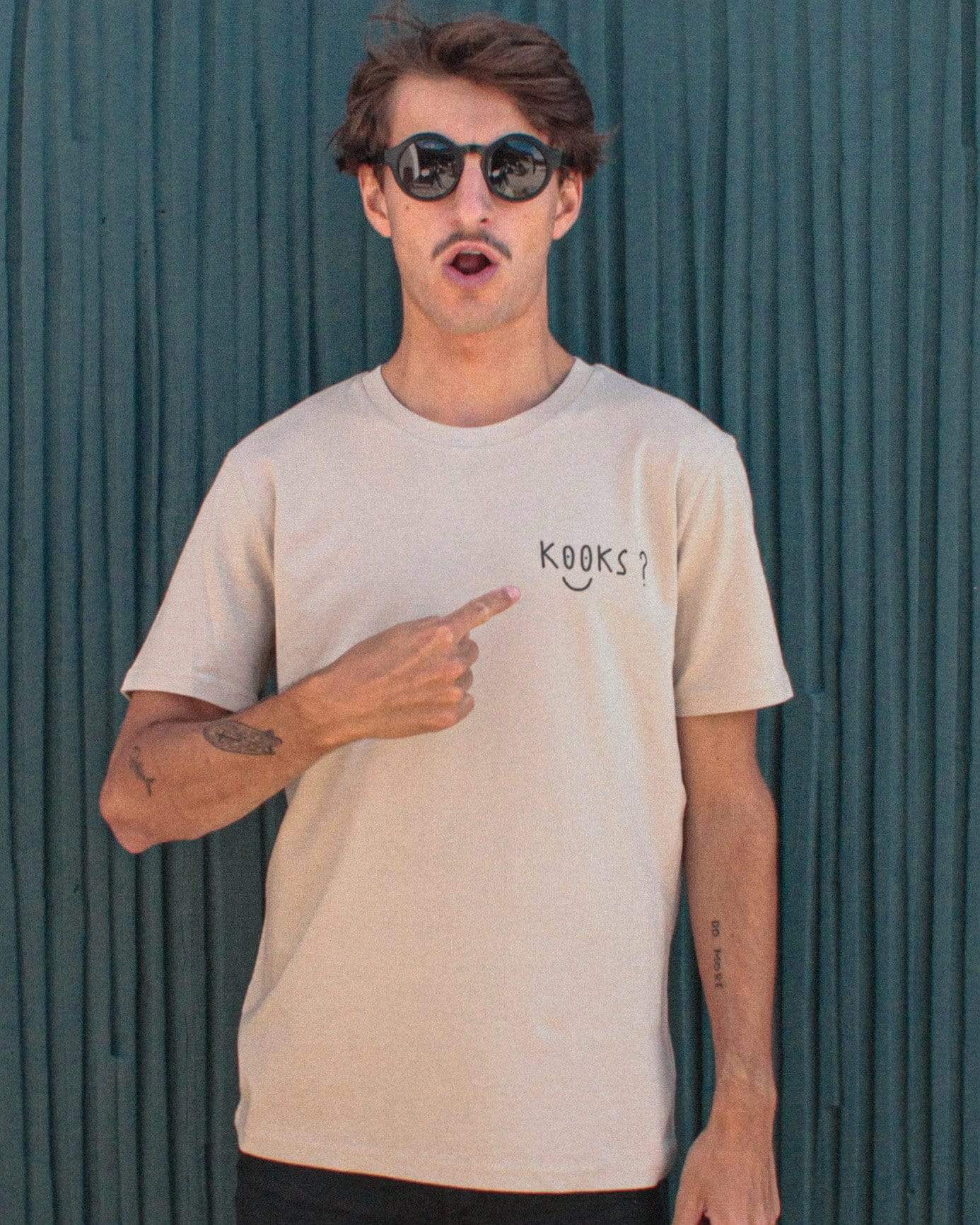 vetements surf salty smile No Kooks Tee