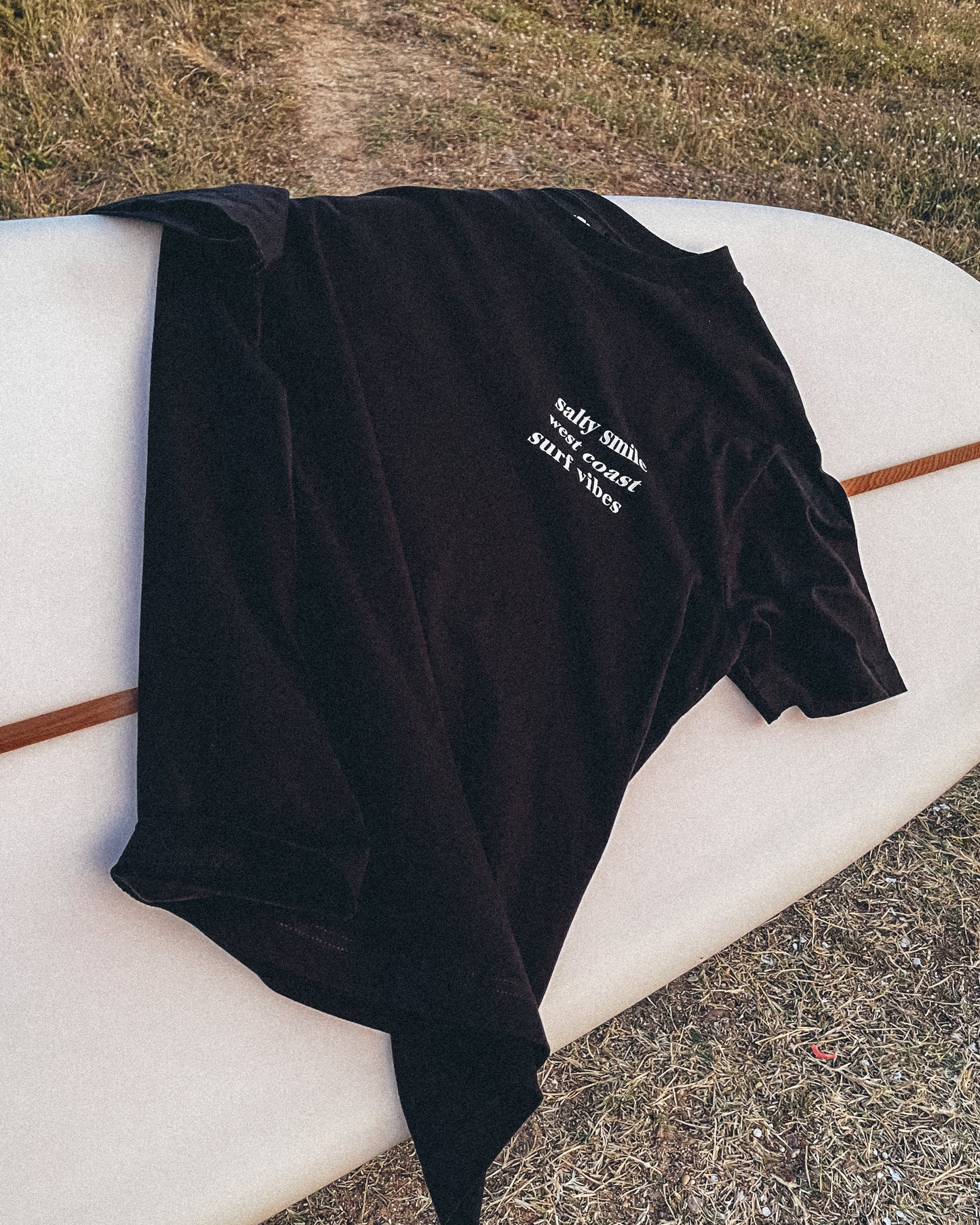 vetements surf salty smile WEST COAST RETRO T SHIRT XS / Noir